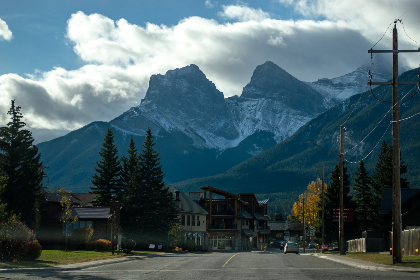 傀儡帝王 漫画:揭示权力背后的阴谋与操控之战 傀儡帝王 漫画:揭示权力背后的阴谋与操控之战