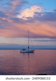 做爱姿势:探索多样化的亲密体验与技巧分享 做爱姿势:探索多样化的亲密体验与技巧分享